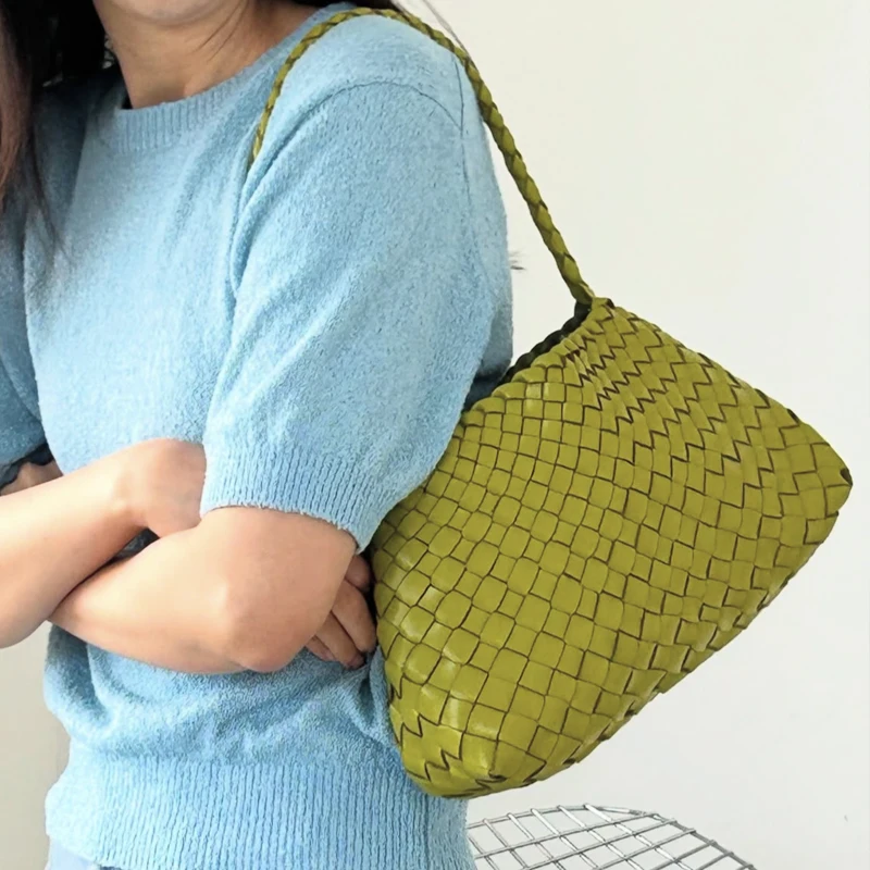 Hand Woven Shell Bags For Women Luxury Designer Handbags Purses 2025 New In PU Cross Weaving With Inner Pocket Underarm Shoulder – Image 3