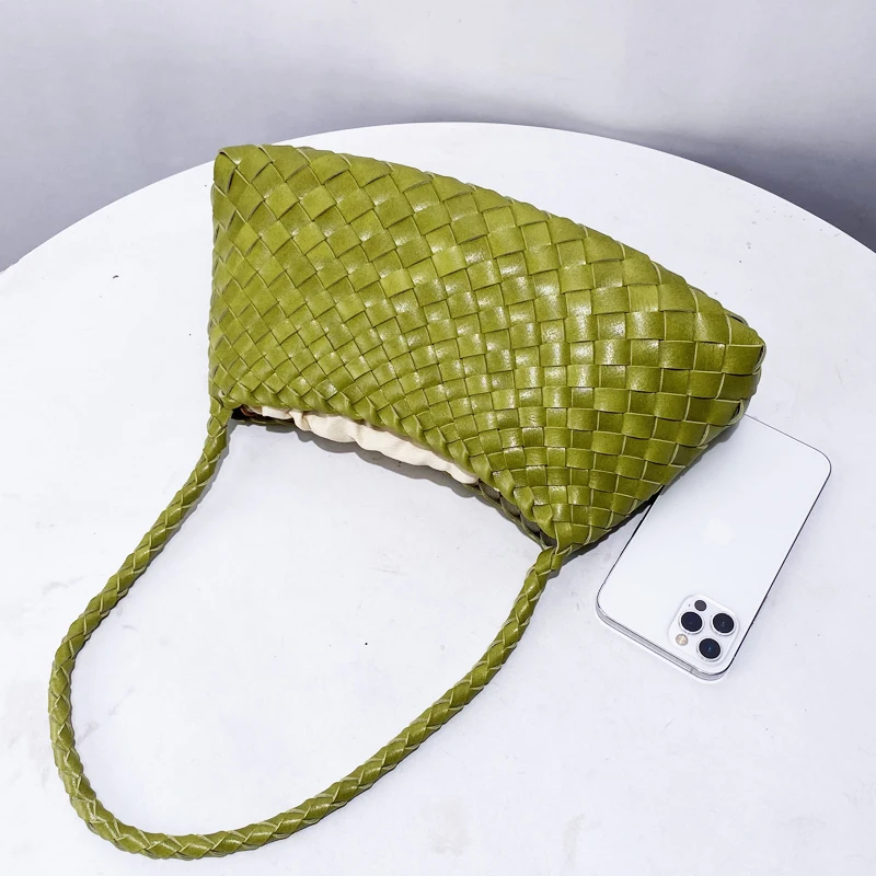 Hand Woven Shell Bags For Women Luxury Designer Handbags Purses 2025 New In PU Cross Weaving With Inner Pocket Underarm Shoulder – Image 4